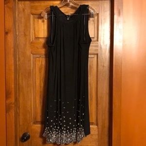 Roz & Ali black dress